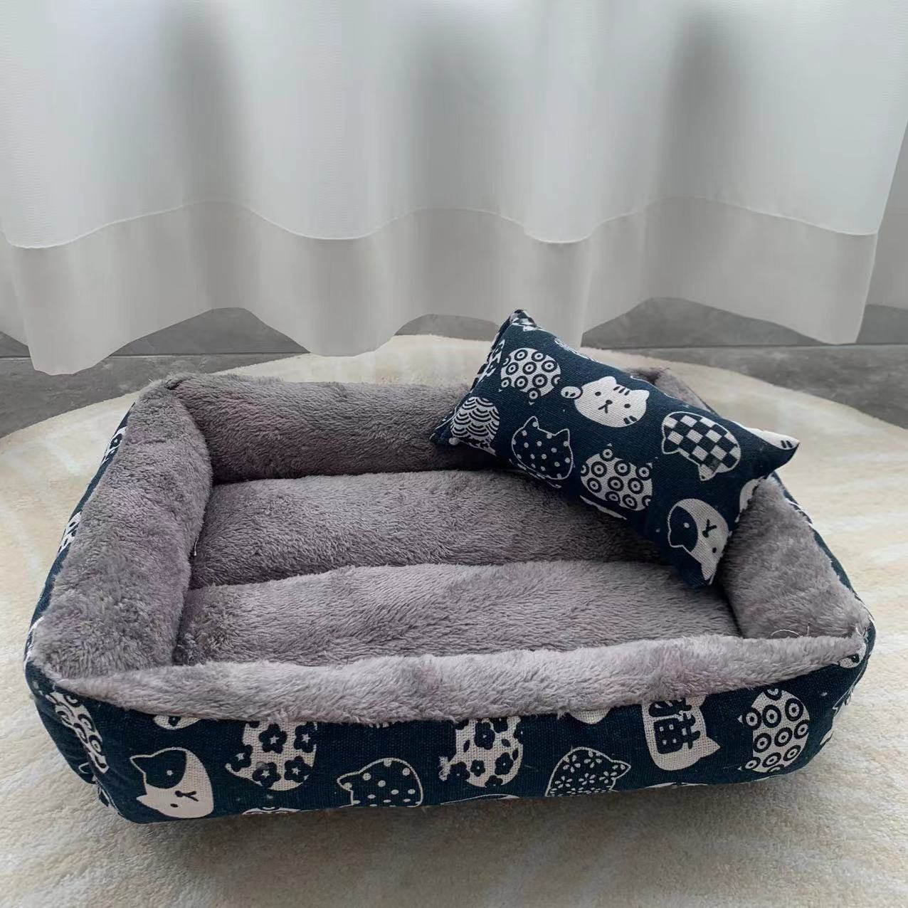 Soft Linen Pet Bed - Moisture Resistant, Washable, and Long-Lasting